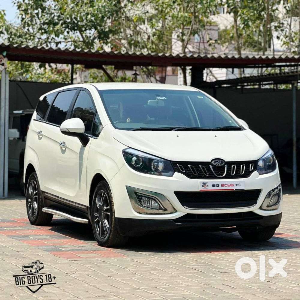 Mahindra Marazzo 1.5 M6 Plus 7 Str, 2022, Diesel