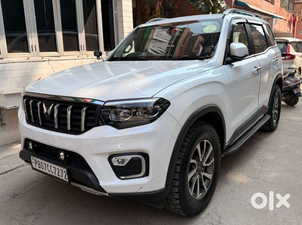 Delhi Based Scorpion Diesel Automatic 4x4 For Sale (pb07)