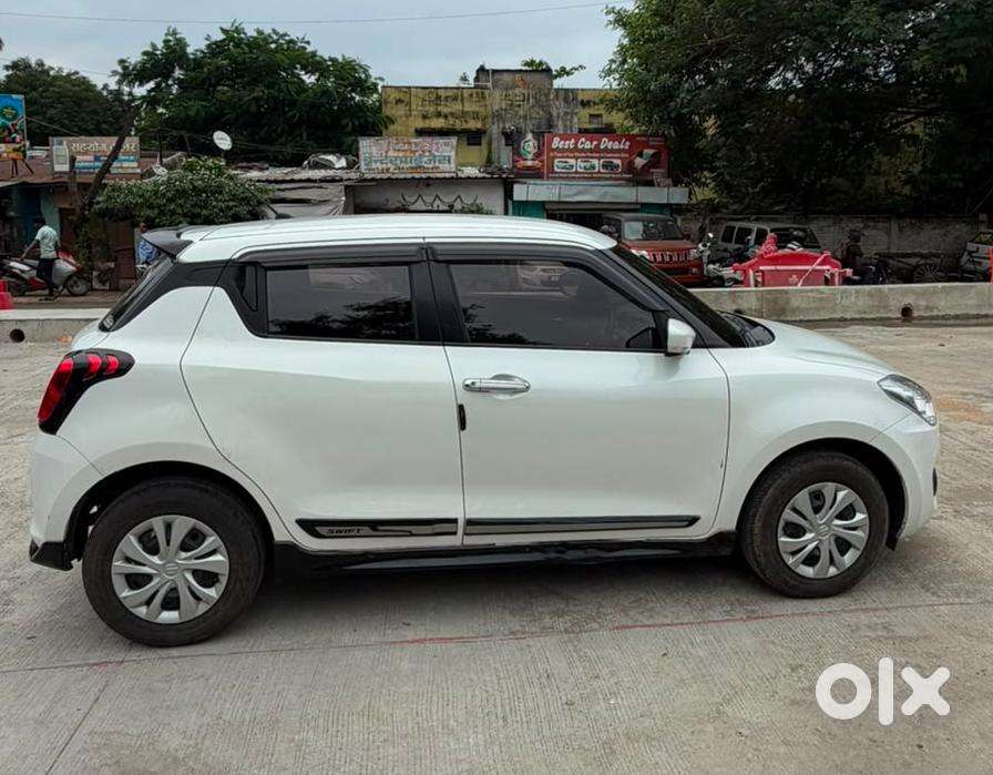 Maruti Suzuki Swift Vxi Ags, 2024, Petrol