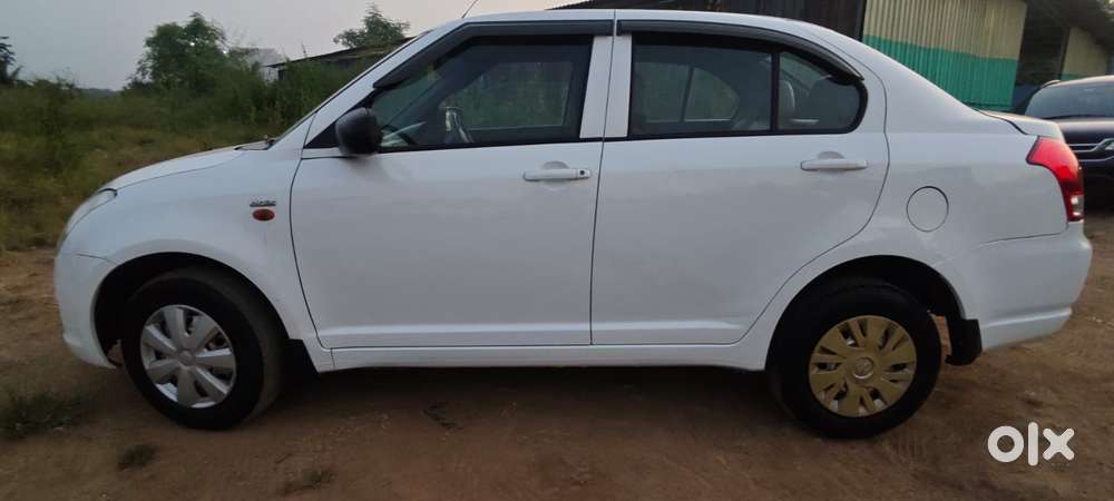 Maruti Suzuki Swift Dzire Ldi Optional, 2015, Diesel