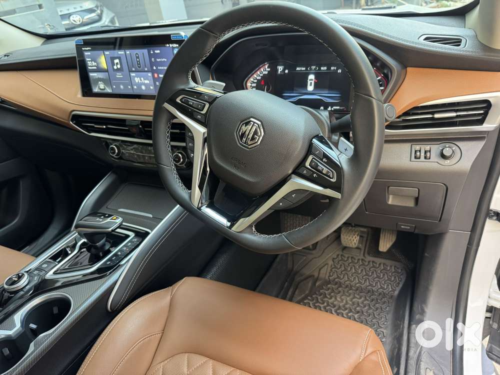 Mg Gloster Savvy 7 Seater, 2024, Diesel