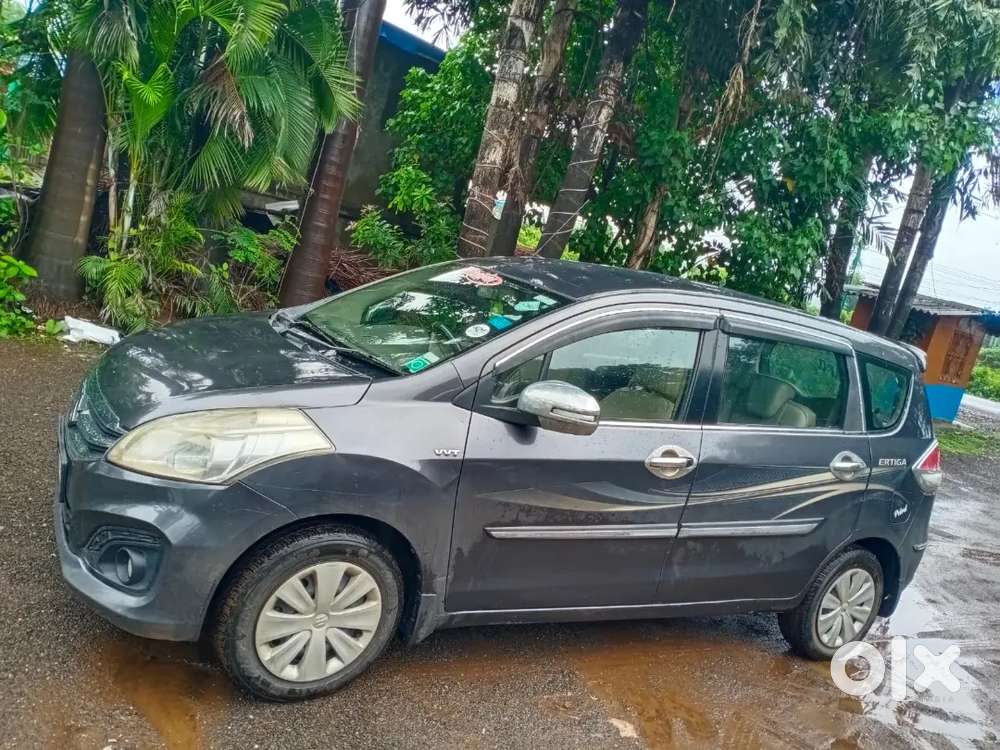 2015 Maruti Suzuki Ertiga Vxi Abs Second-owner