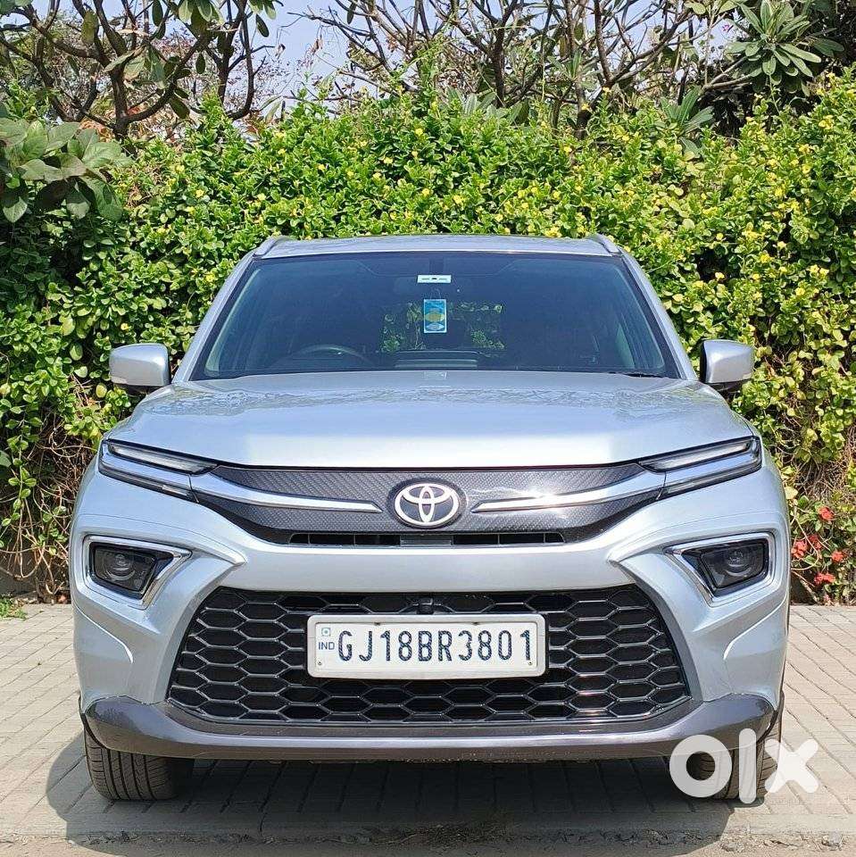 Toyota Urban Cruiser Hyryder 1.5 V Hybrid, 2022, Petrol