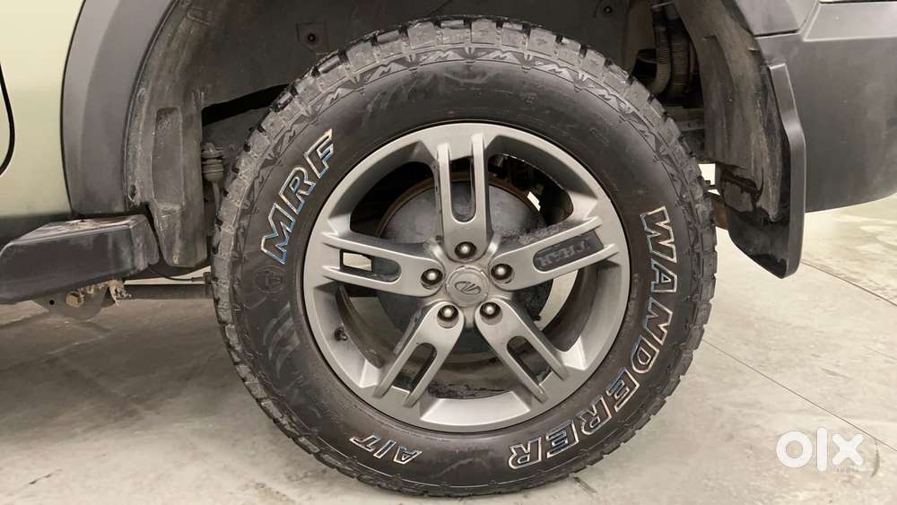Mahindra Thar Lx Hard Top Petrol Mt 4wd, 2022, Petrol