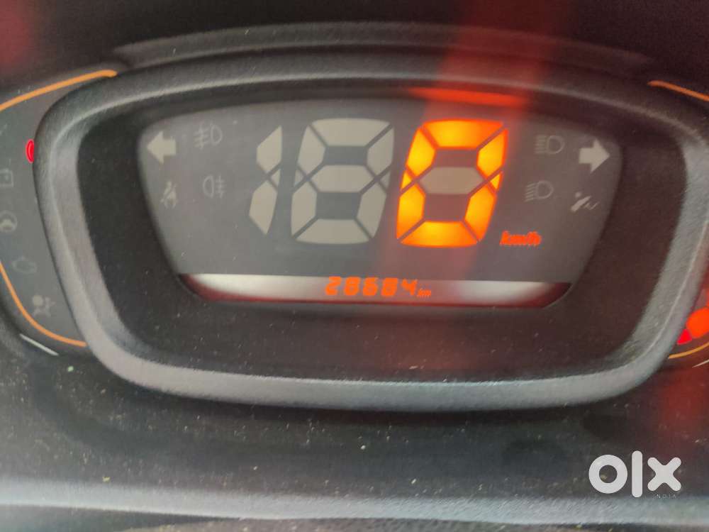 Renault Kwid 1.0 Rxt Edition, 2017, Petrol