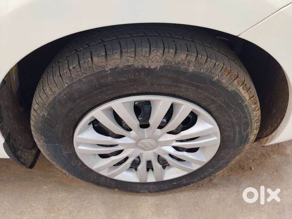 Maruti Suzuki Swift Dzire Ldi Optional, 2018, Diesel