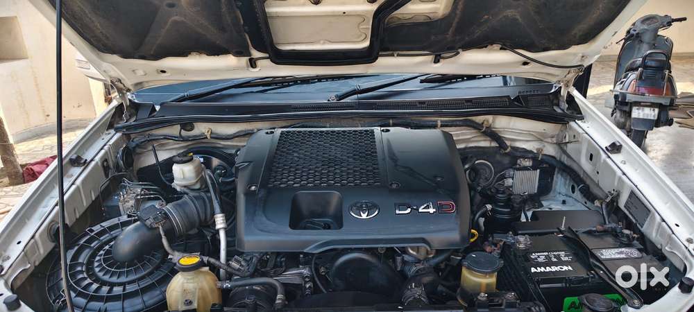 Toyota Fortuner 3.0 4x4 Manual, 2012, Diesel