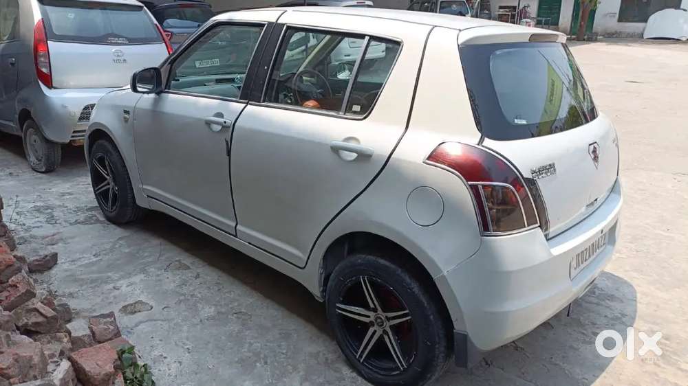 Swift Maruti Suzuki 2010 Km Driven