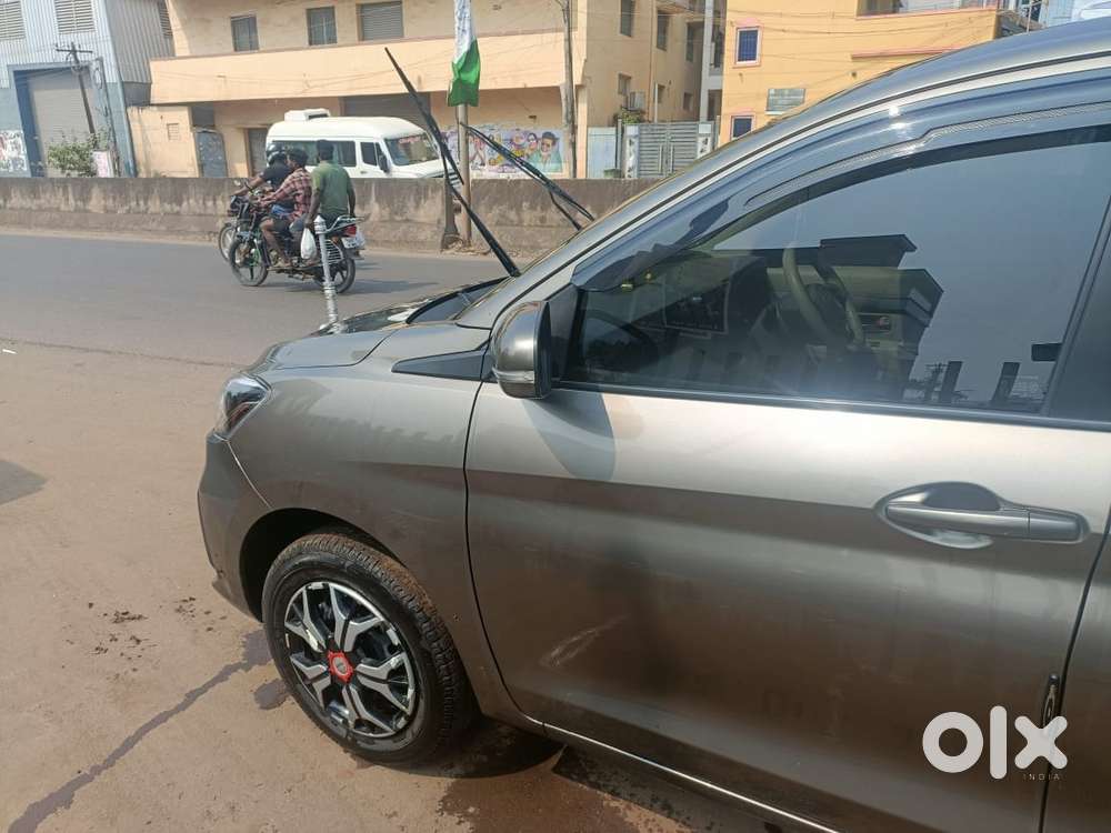 Maruti Suzuki Ertiga 1.5 Vxi, 2024, Petrol