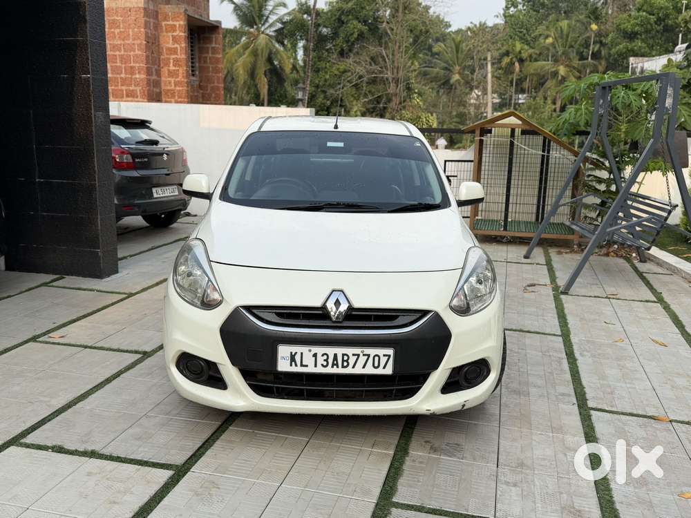 Renault Scala Rxe Petrol, 2014, Petrol