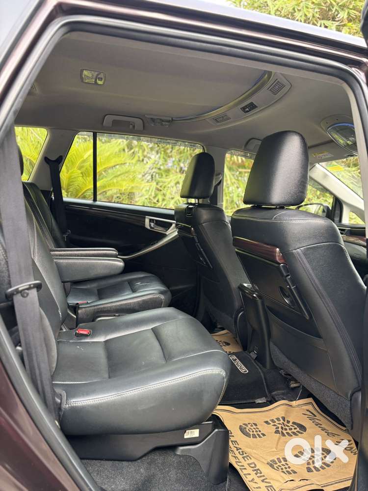 Toyota Innova Crysta 2.4 Zx Mt, 2019, Diesel