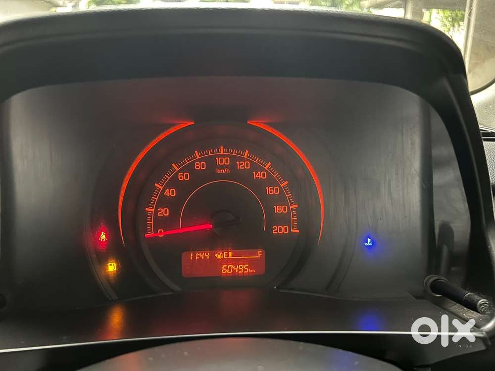 Maruti Suzuki Swift Lxi 2018