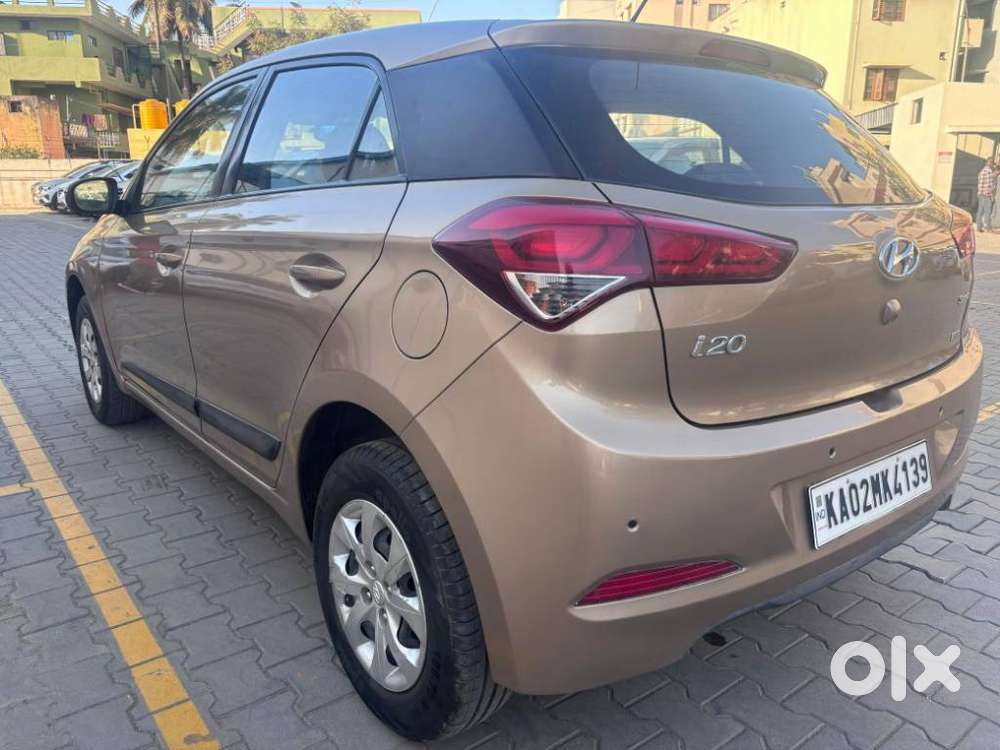 Hyundai Elite I20 Sportz (o) 1.2, 2015, Petrol