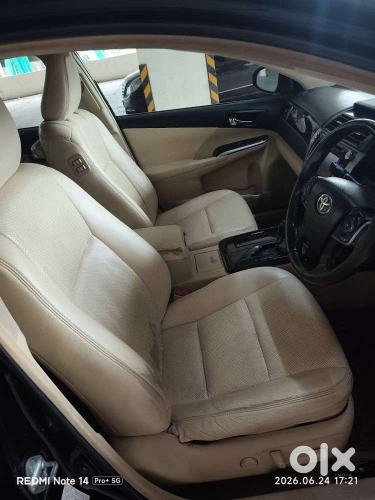 Toyota Camry Hybrid 2.5, 2016, Petrol