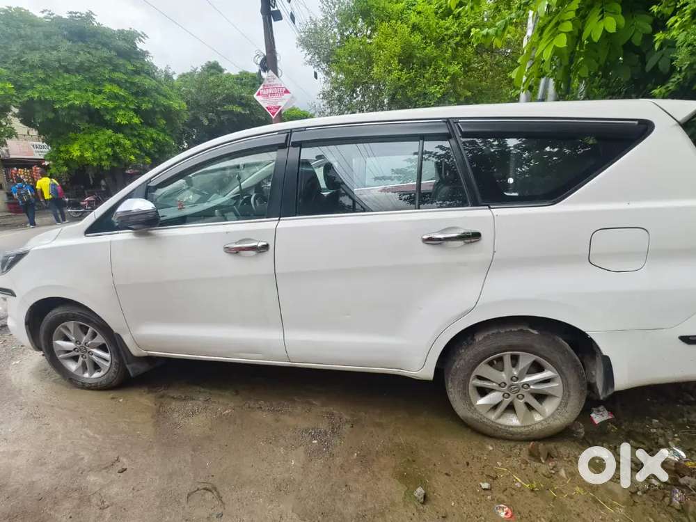 Toyota Innova Crysta Diesel Manual 2018 Model