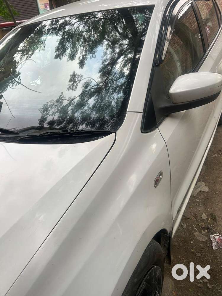 Volkswagen Polo 2012 Diesel 100000 Km Driven