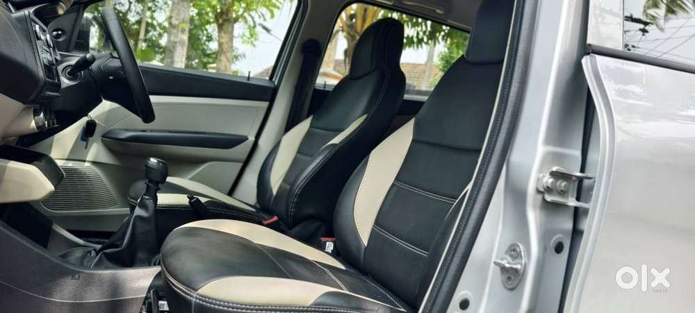 Renault Triber Rxt, 2022, Petrol