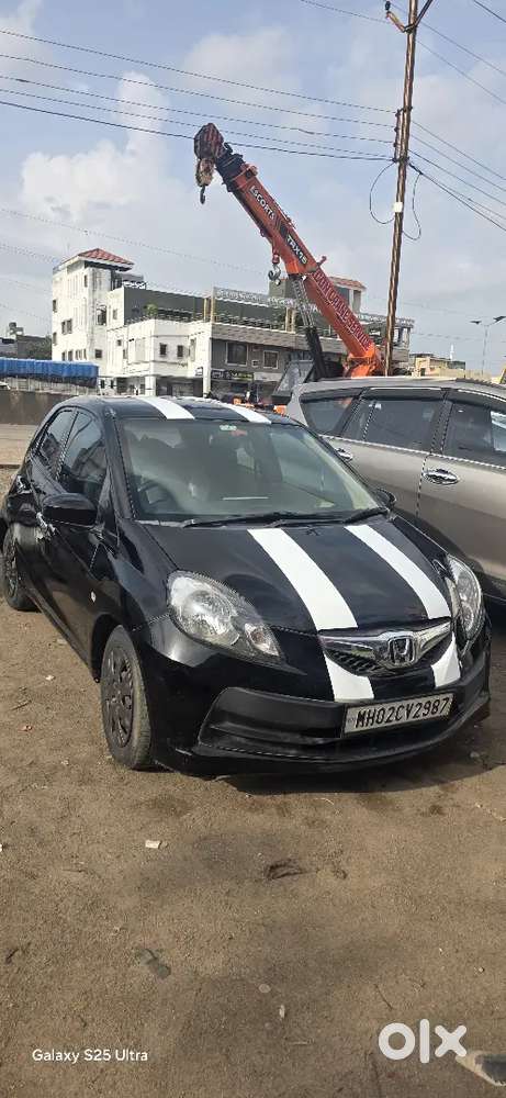 Honda Brio 2012 Manual Variant