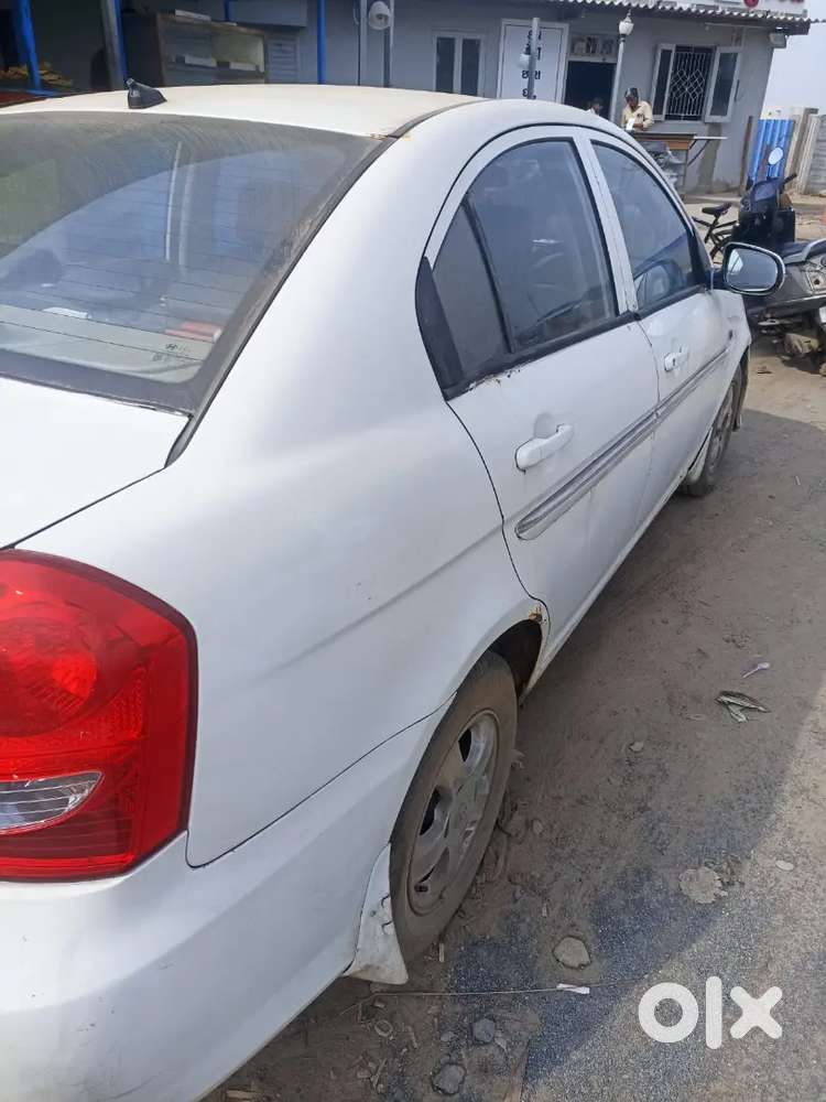 Hyundai Verna 2010 Diesel Well Maintained