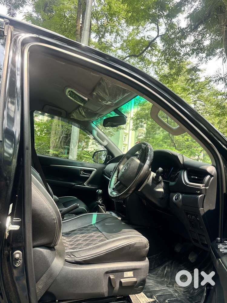Toyota Fortuner 4x2 Mt 2.8 Diesel, 2022, Diesel