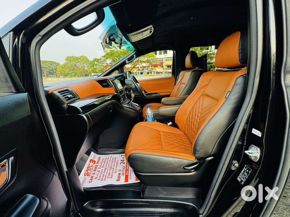Toyota Alphard 3.0 V6, 2010, Petrol