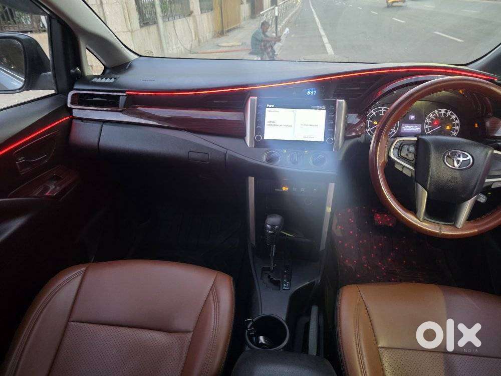 Toyota Innova Crysta [2020-ongoing] 2.4 Gx At 7 Str, 2021, Diesel
