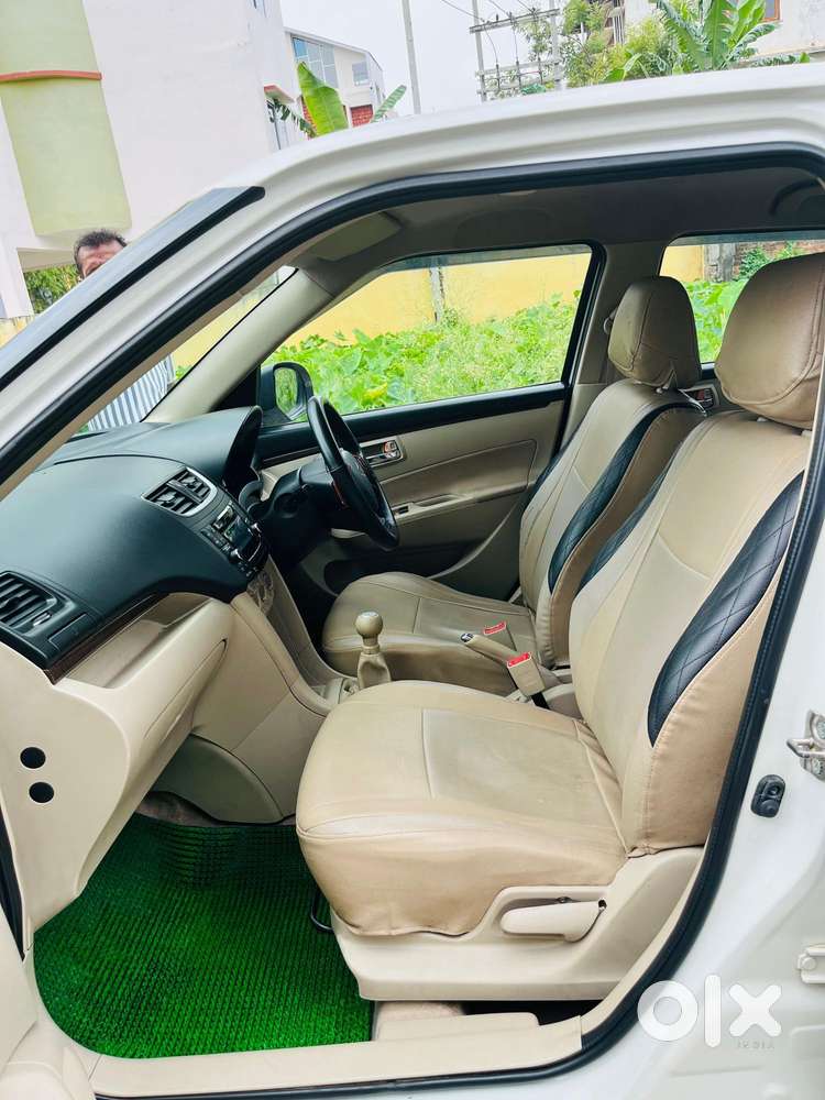 Maruti Suzuki Swift Dzire 1.2 Vxi Bsiv, 2017, Petrol