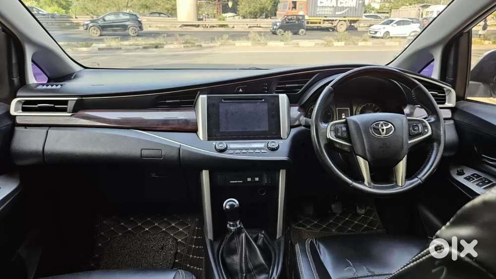 Toyota Innova Crysta 2.4 V 7 Str, 2017, Diesel