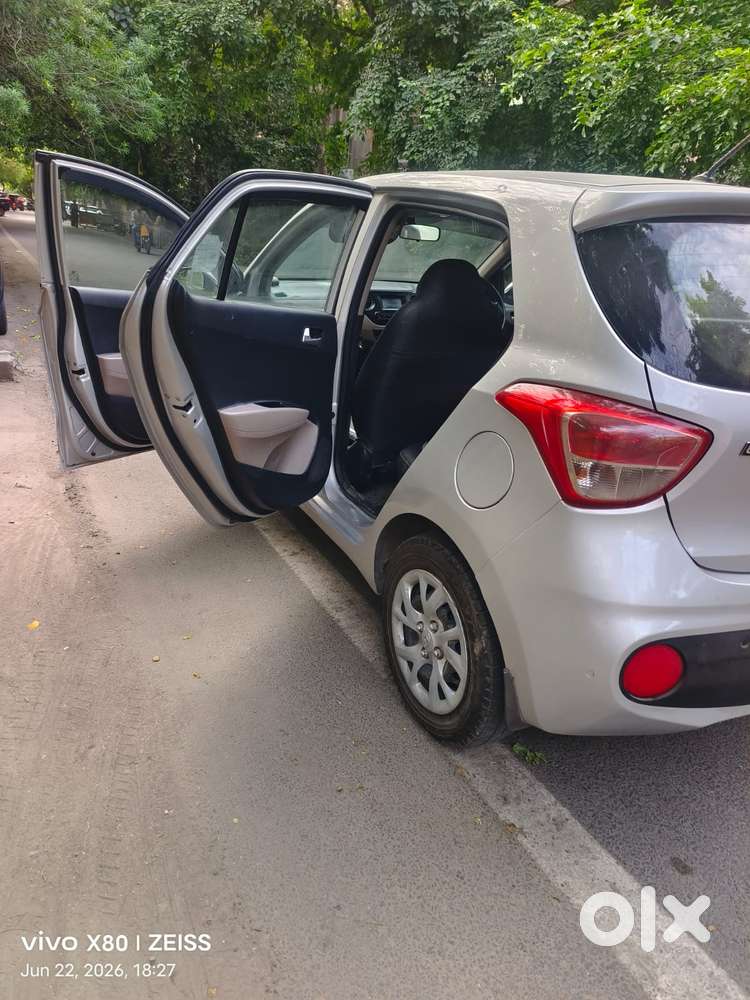 Hyundai Grand I10 Sportz Cng, 2017, Cng & Hybrids