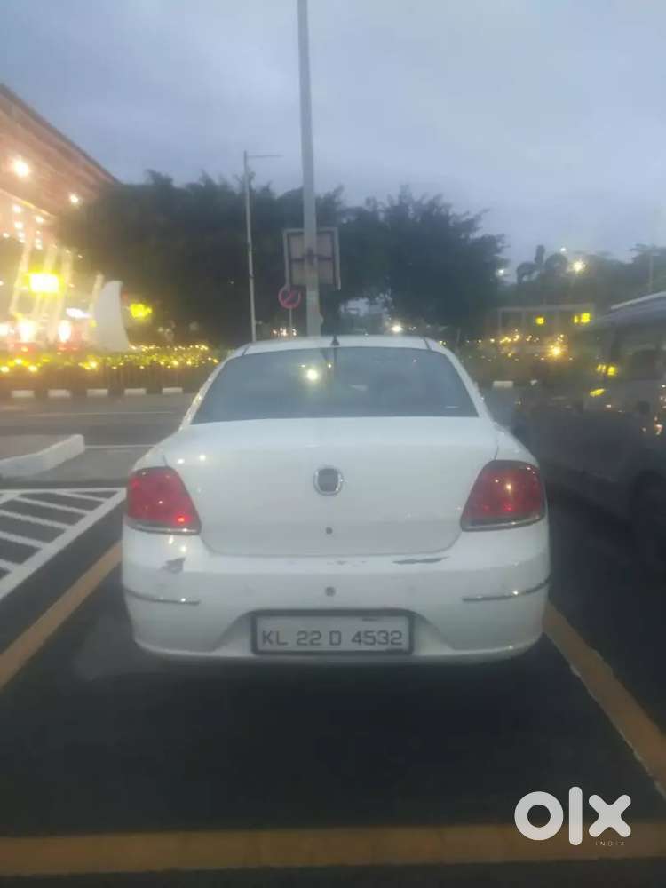 Fiat Linea Emotion Diesel 2012