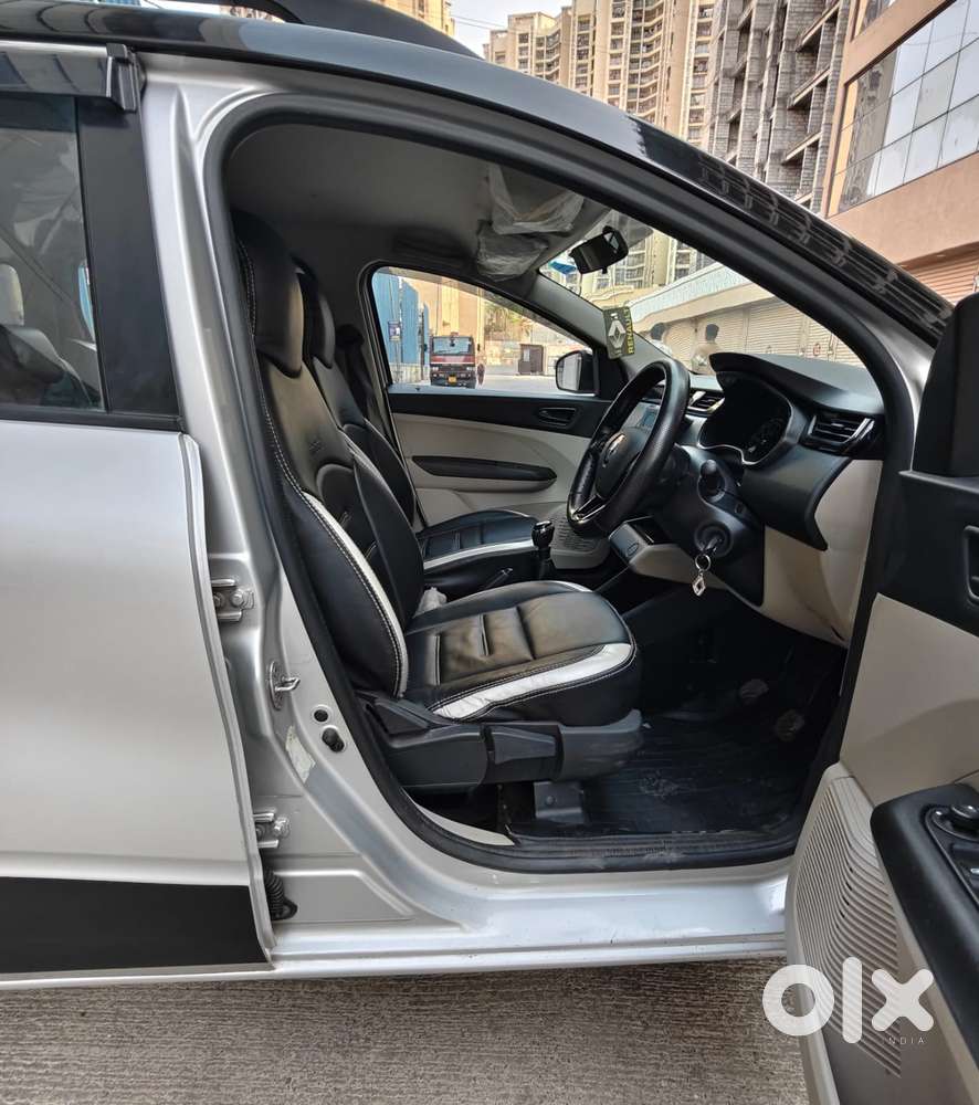 Renault Triber Rxt, 2022, Petrol