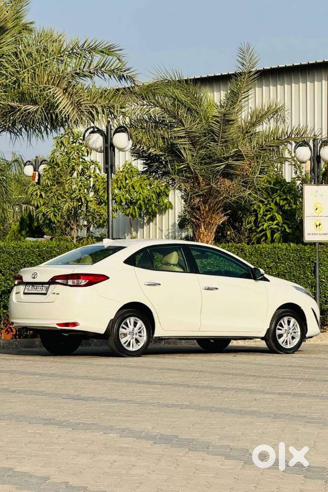 Toyota Yaris Vx Cvt, 2018, Petrol