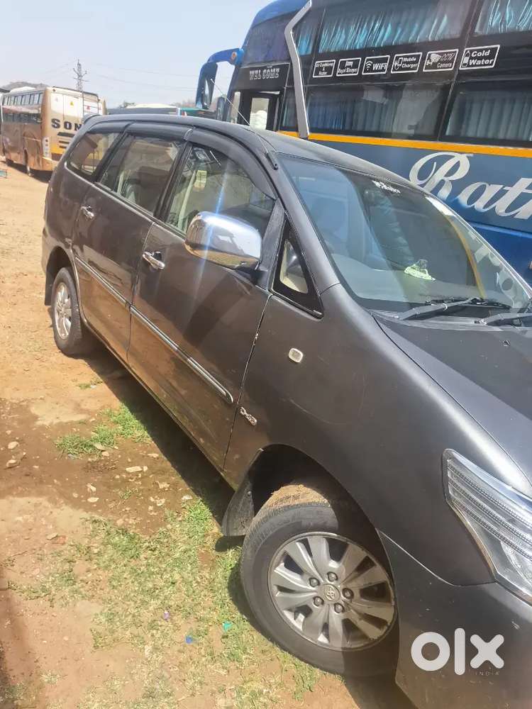 Toyota Innova 2010 Diesel 275000 Km Driven