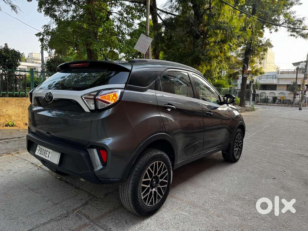 Tata Nexon 1.2 Revotron Xm (s), 2022, Diesel