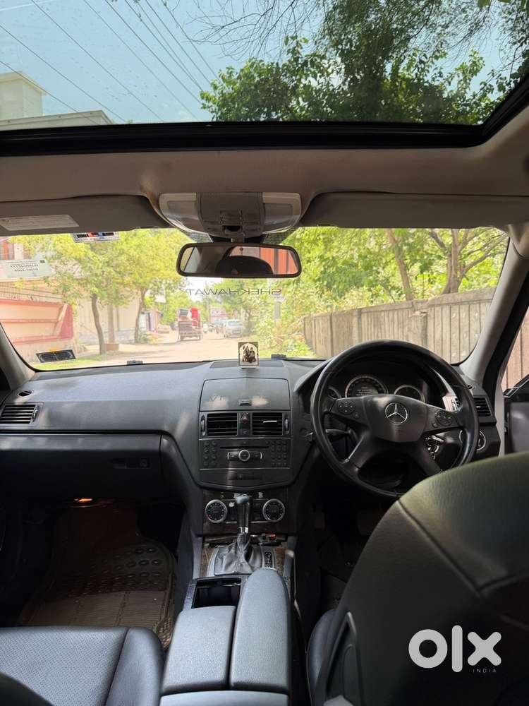 Mercedes-benz C220 Cdi  2009 Model  86,000 Km  Excellent Condition