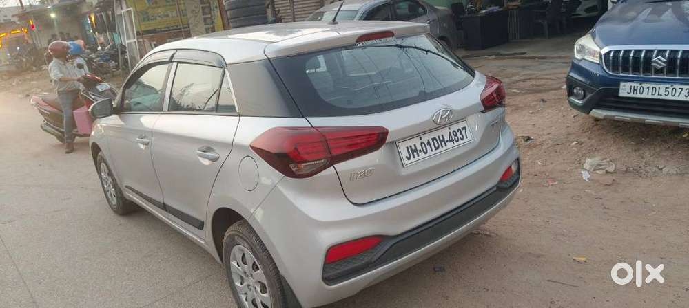 Hyundai I20 Sportz 1.2 Bs-iv, 2019, Petrol