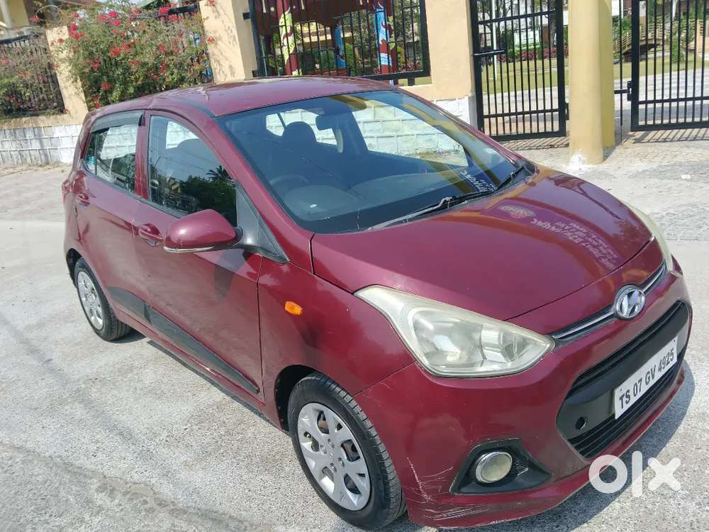 Hyundai Grand I10 2015 Diesel 80000 Km Driven