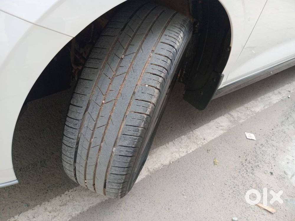 Hyundai New I20 1.2 Asta Mt, 2024, Petrol