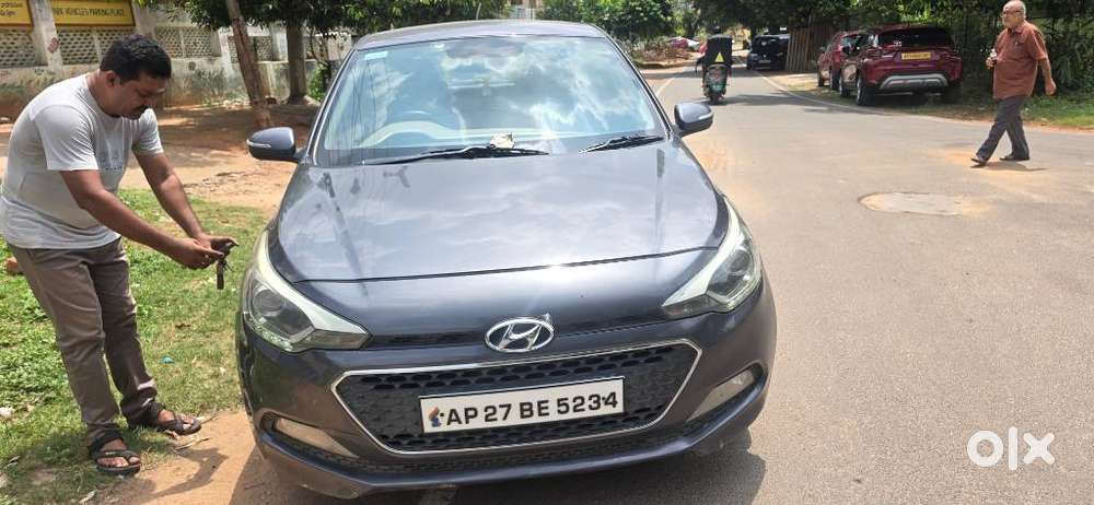 Hyundai I20 Asta 1.4 With Avn Crdi, 2016, Diesel