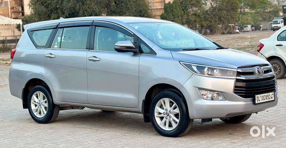 Toyota Innova Crysta