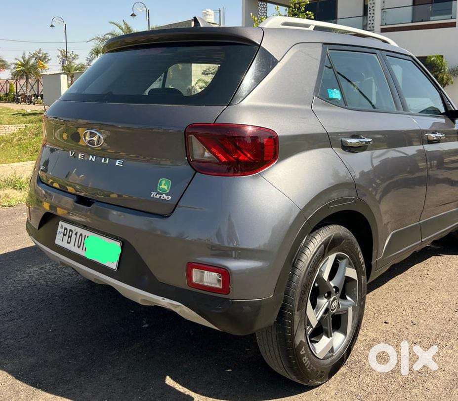 Hyundai Venue Sx Plus Turbo Dct, 2019, Petrol