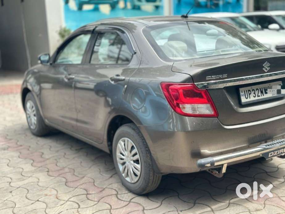 Maruti Suzuki Dzire 1.2 Vxi, 2023, Petrol