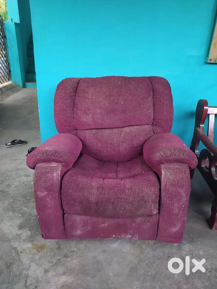 Recliner sofa and 3 Seater + 2 Seater Sofa set