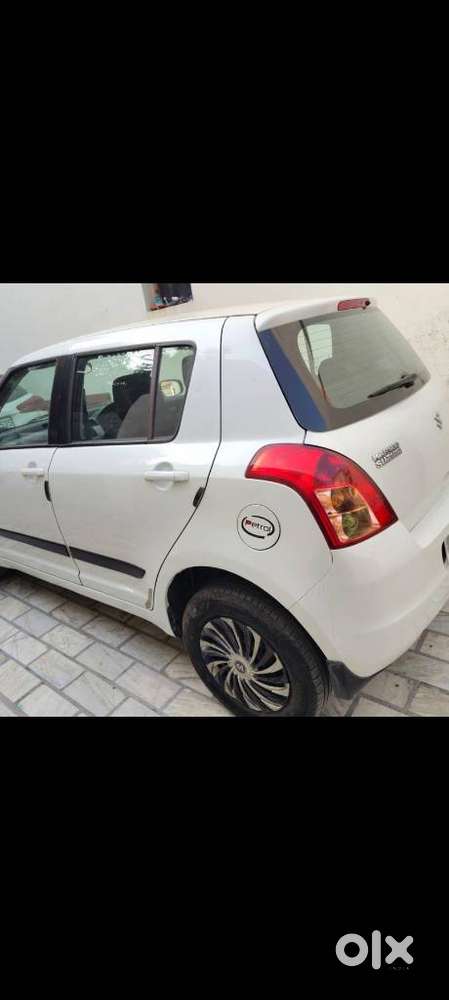 Maruti Suzuki Swift 2004-2010 1.3 Zxi, 2011, Petrol