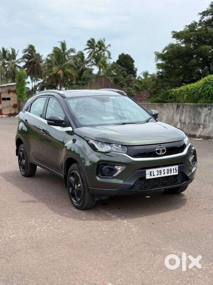Tata Nexon 1.2 Revotron Xma Amt (s), 2022, Petrol