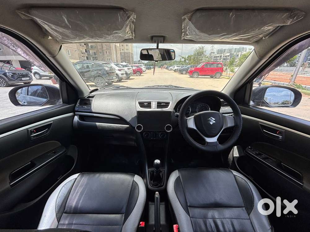 Maruti Suzuki Swift Vxi Abs Bsiv, 2017, Petrol