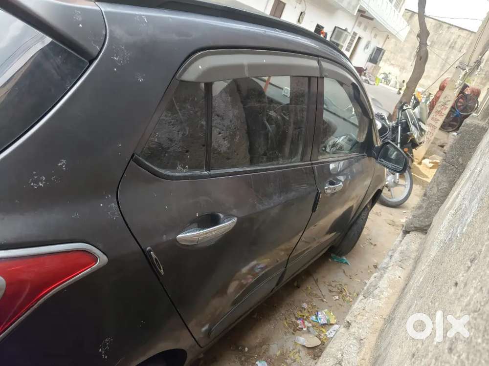 Hyundai Grand I10 Sportz 2013 Diesel Manual