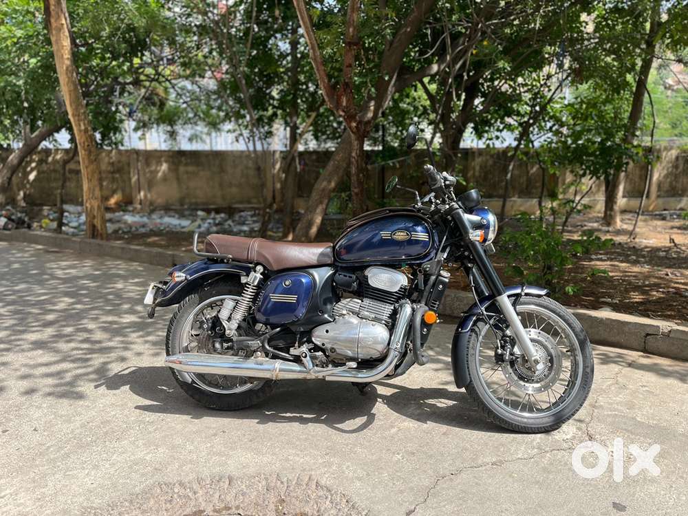 Jawa 42 Petrol 2020