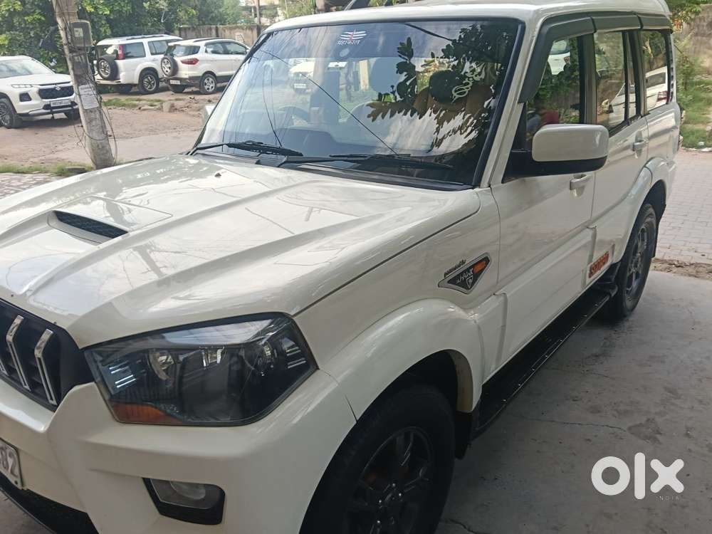Mahindra Scorpio Classic 2.2 S 11 Mt 7 Str, 2017, Diesel
