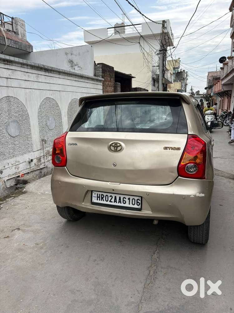 Toyota Etios Liva